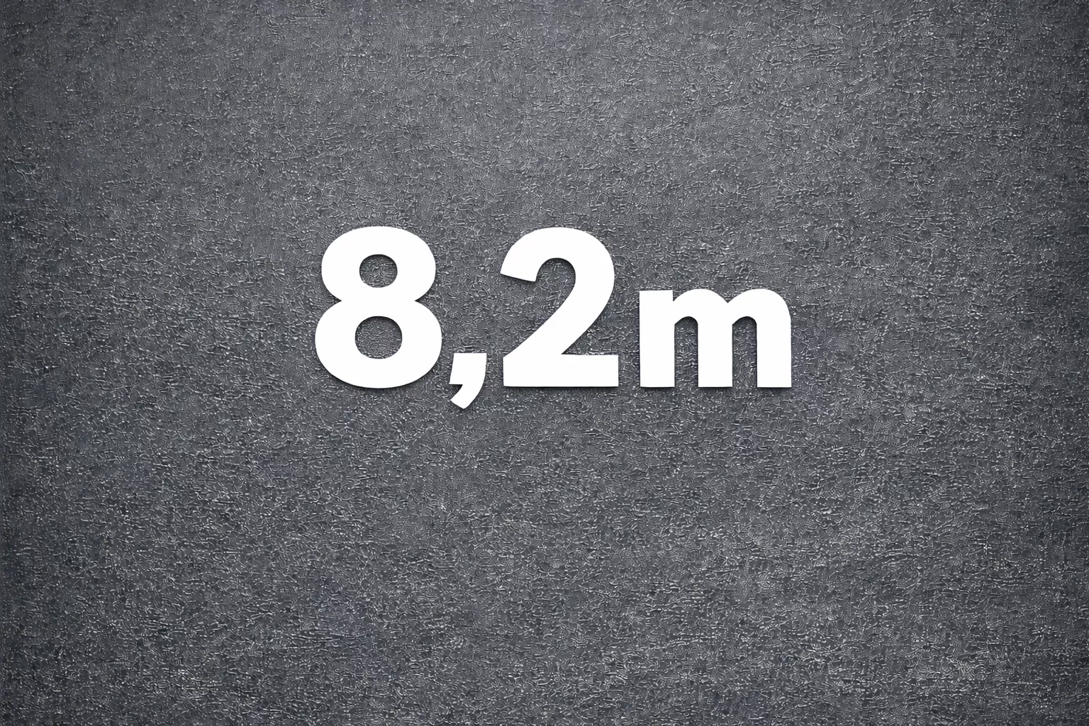 8,2m